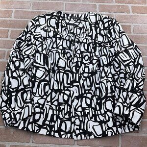 Kasper Black and White Abstract Blazer Sz 18 PTP 24” like new.